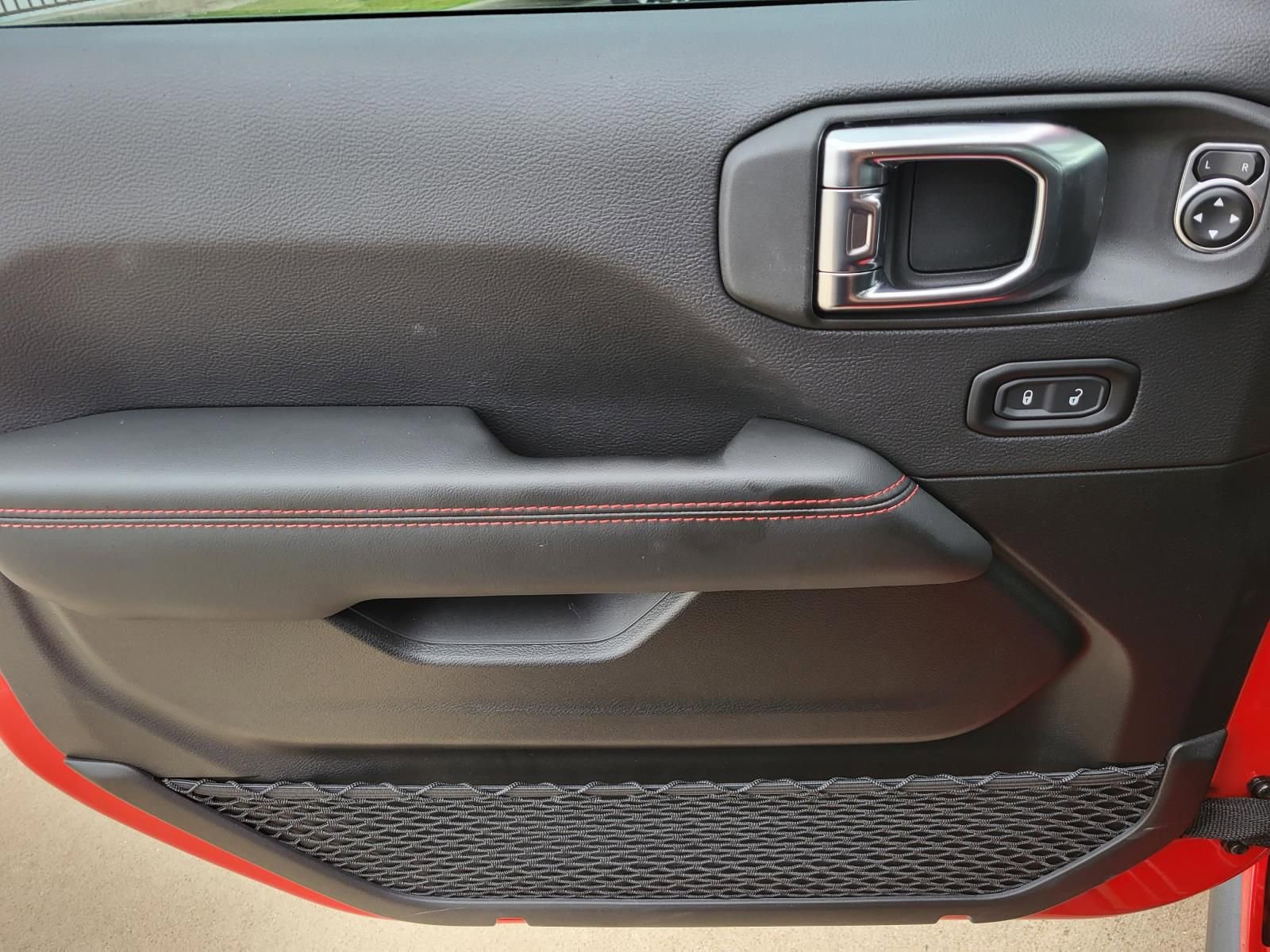 Used 2025 Jeep Gladiator Rubicon image 22