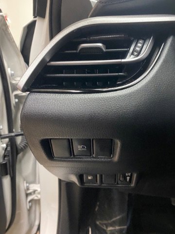 Used 2021 Toyota C-HR LE image 22