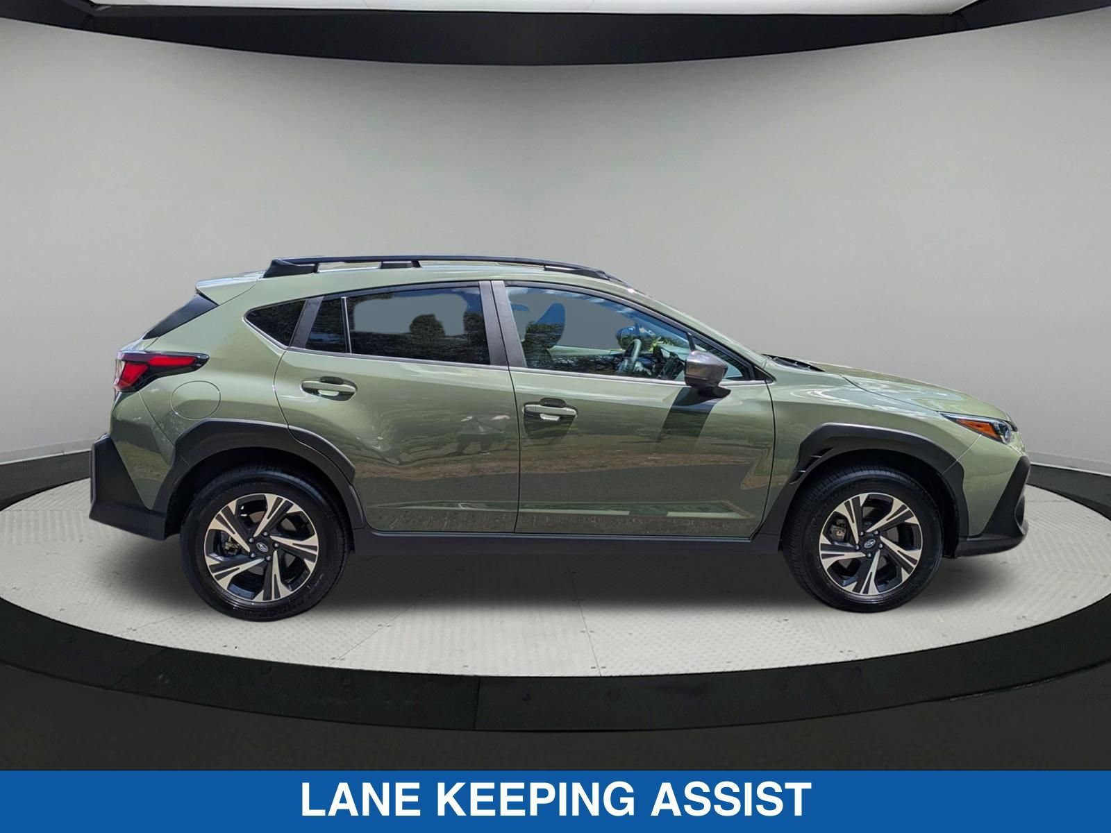Certified 2026 Subaru Crosstrek 2.5i Premium AWD/4WD image 2