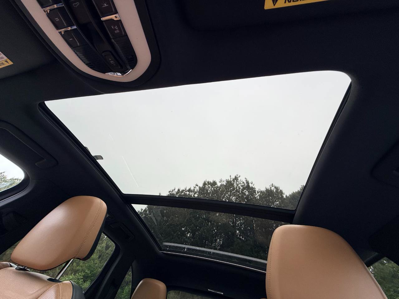Used 2016 Porsche Cayenne AWD/4WD image 26