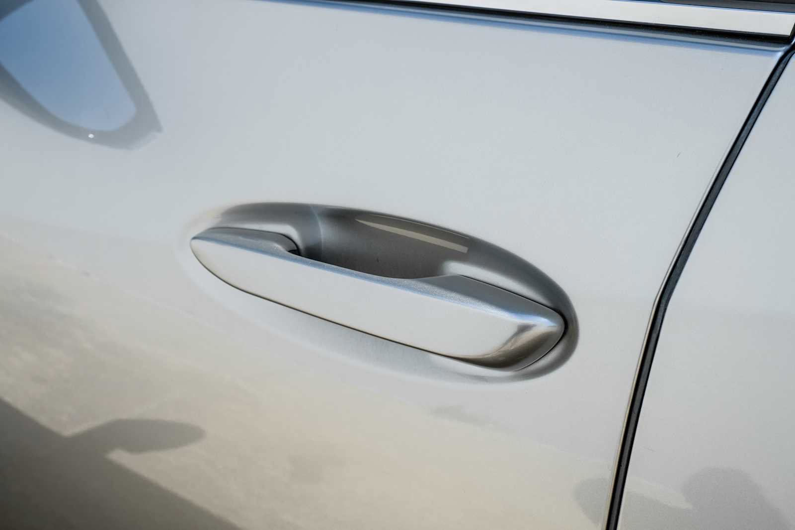 Used 2019 Lexus UX 200 image 40