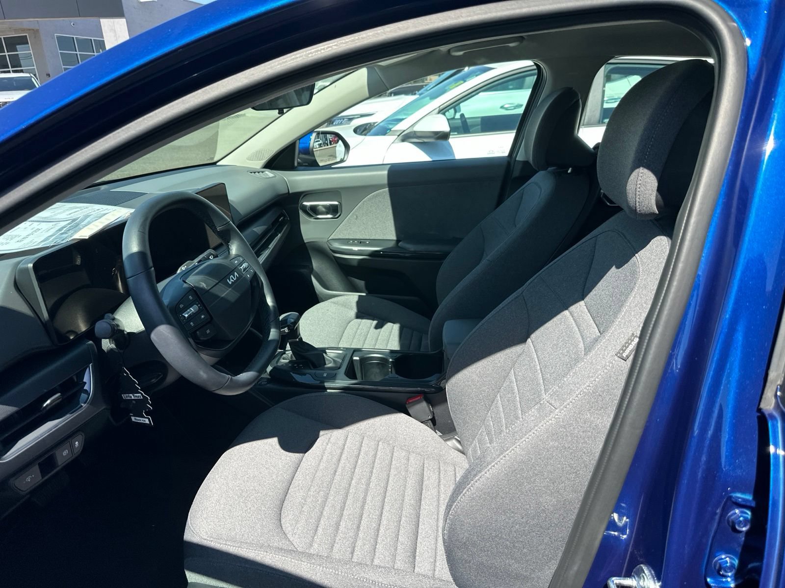 Certified 2025 Kia K4 EX FWD image 16