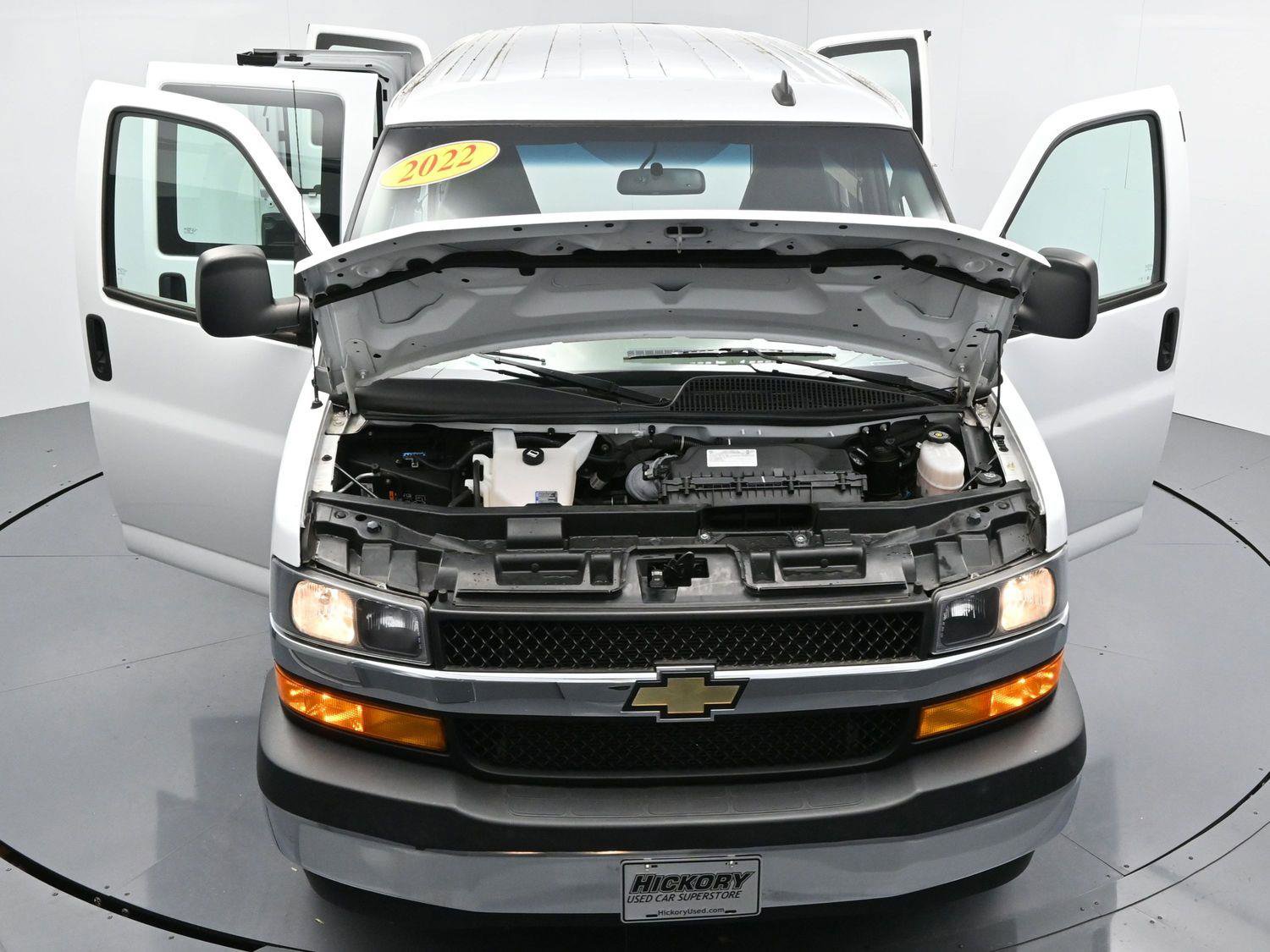 Used 2022 Chevrolet Express 2500 w/ Driver Convenience Package image 35