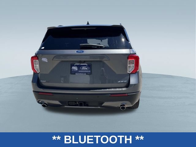 Used 2023 Ford Explorer XLT w/ Equipment Group 202A AWD/4WD image 4