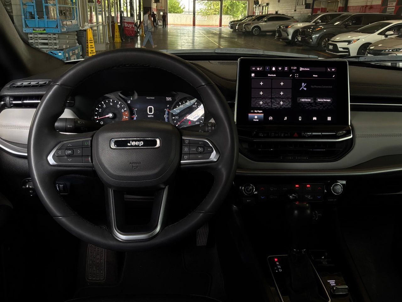 Used 2025 Jeep Compass Limited AWD/4WD image 13