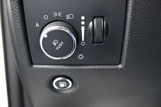 Used 2021 Jeep Grand Cherokee Limited w/ Luxury Group II RWD image 26
