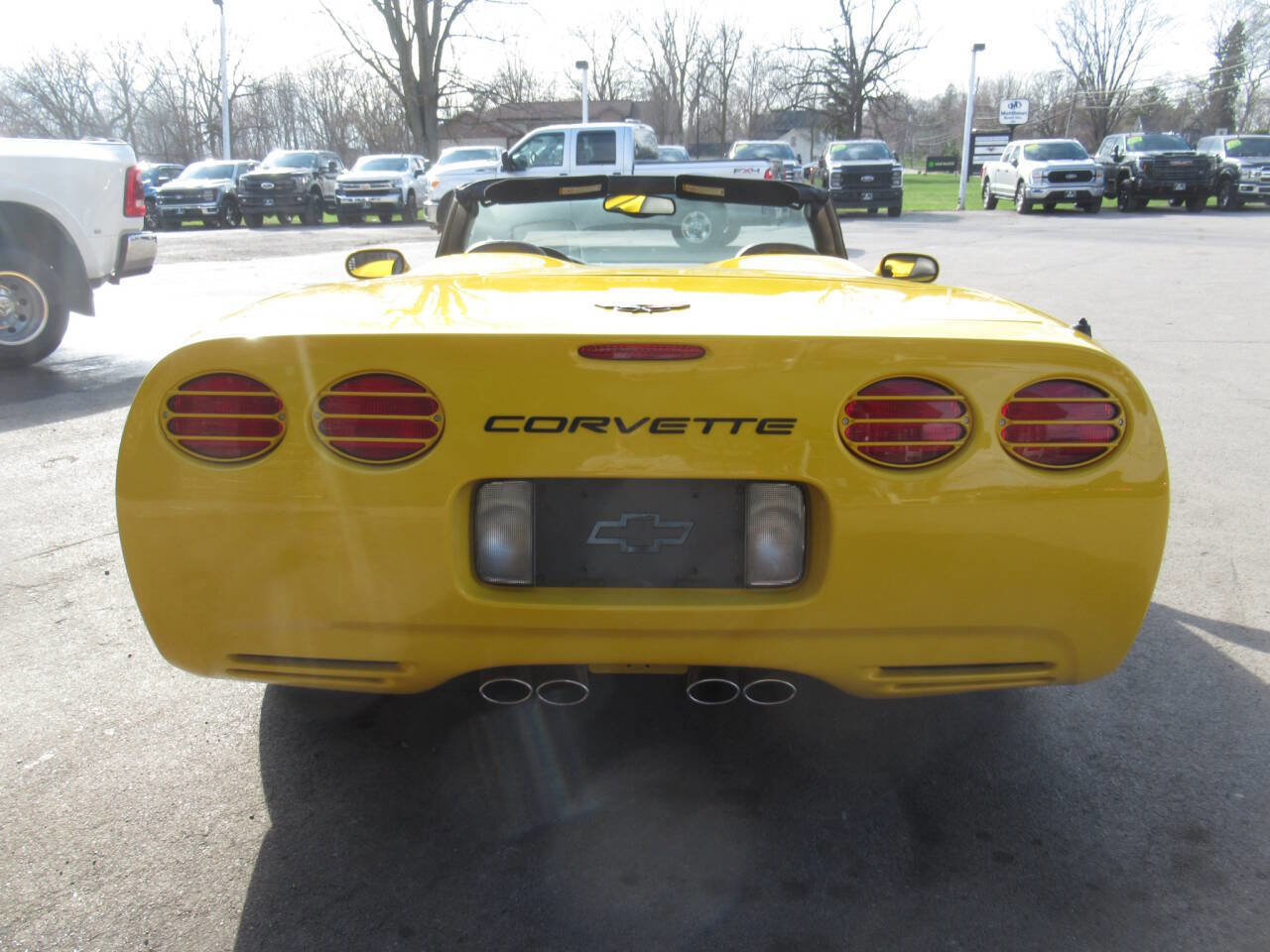 Used 2001 Chevrolet Corvette Convertible w/ Preferred Equipment Group2 image 11