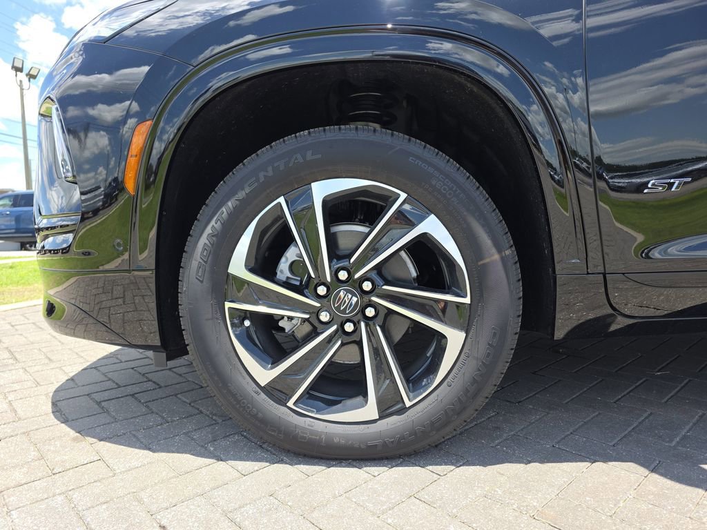 New 2025 Buick Enclave Sport Touring w/ Super Cruise Package image 37