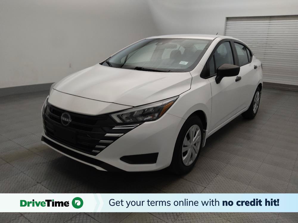 Used 2025 Nissan Versa S w/ Trunk Package FWD image 1