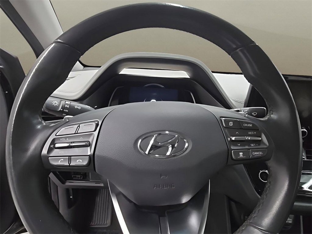 Used 2020 Hyundai Ioniq Limited image 23