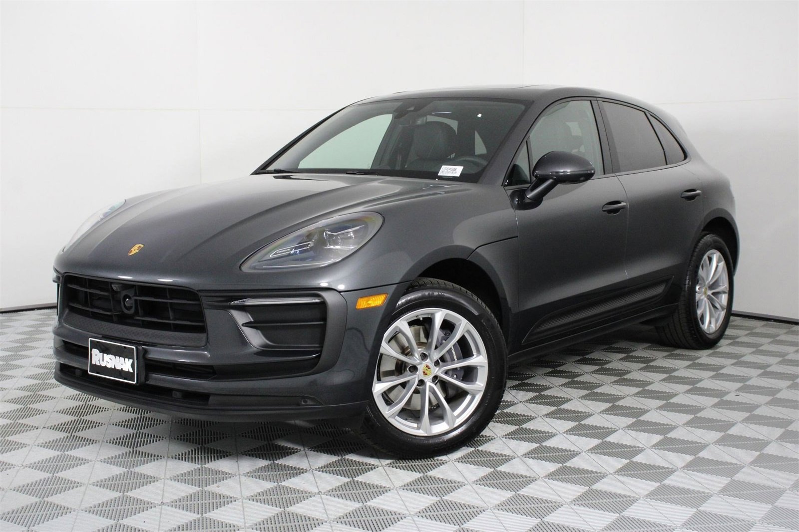Used 2025 Porsche Macan
