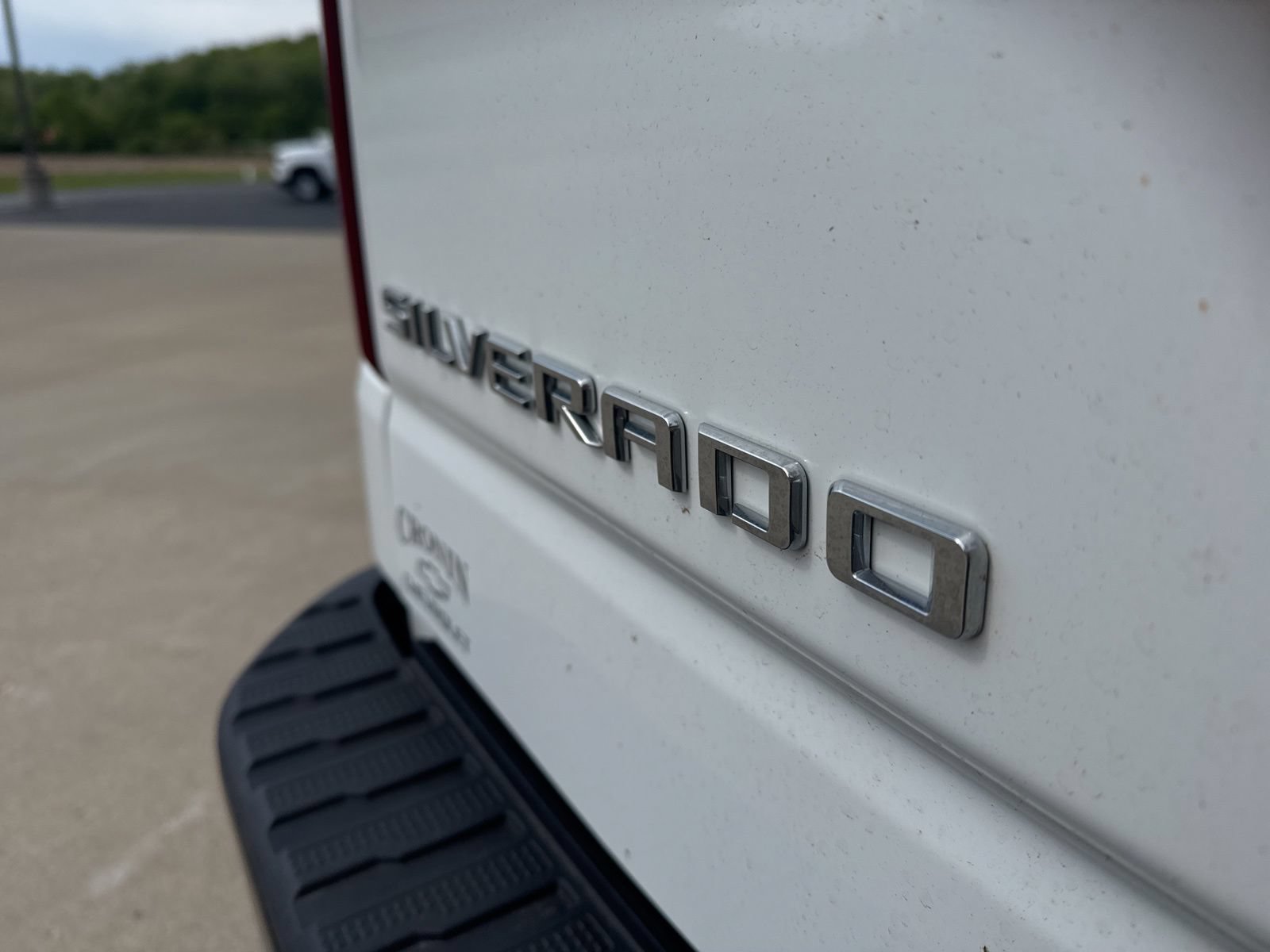 Used 2024 Chevrolet Silverado 1500 ZR2 w/ Technology Package AWD/4WD image 11