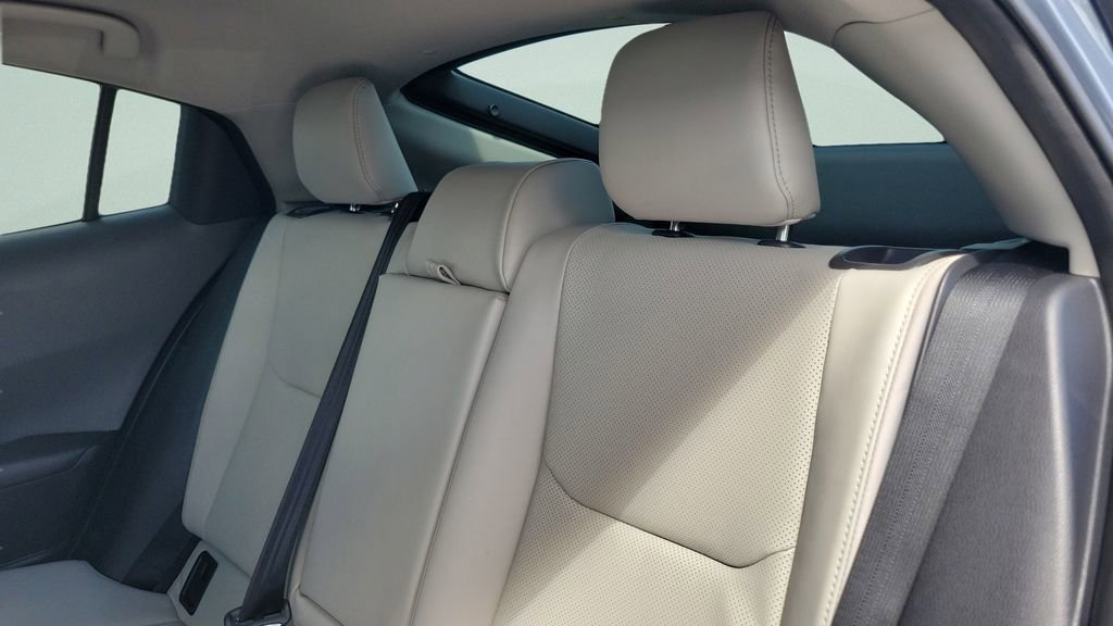 Used 2026 Toyota Prius XLE image 13