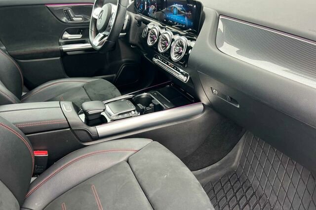 Used 2022 Mercedes-Benz GLA 250 image 16