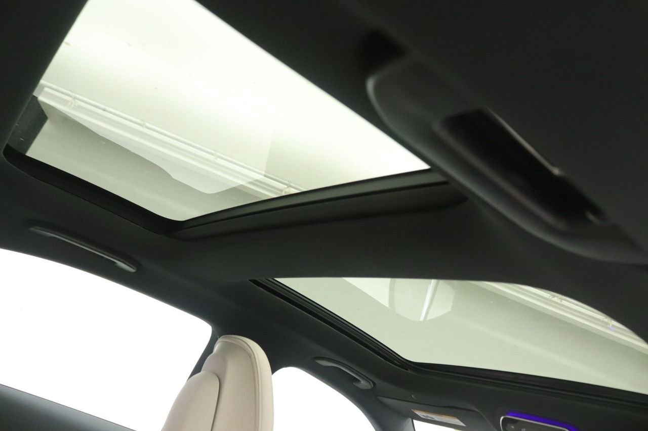 New 2026 Mercedes-Benz C 300 Sedan image 15