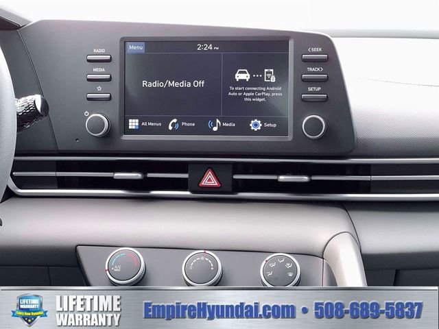 New 2026 Hyundai Elantra SE FWD image 19