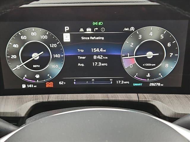 Used 2024 Kia Telluride SX w/ Towing Package AWD/4WD image 11