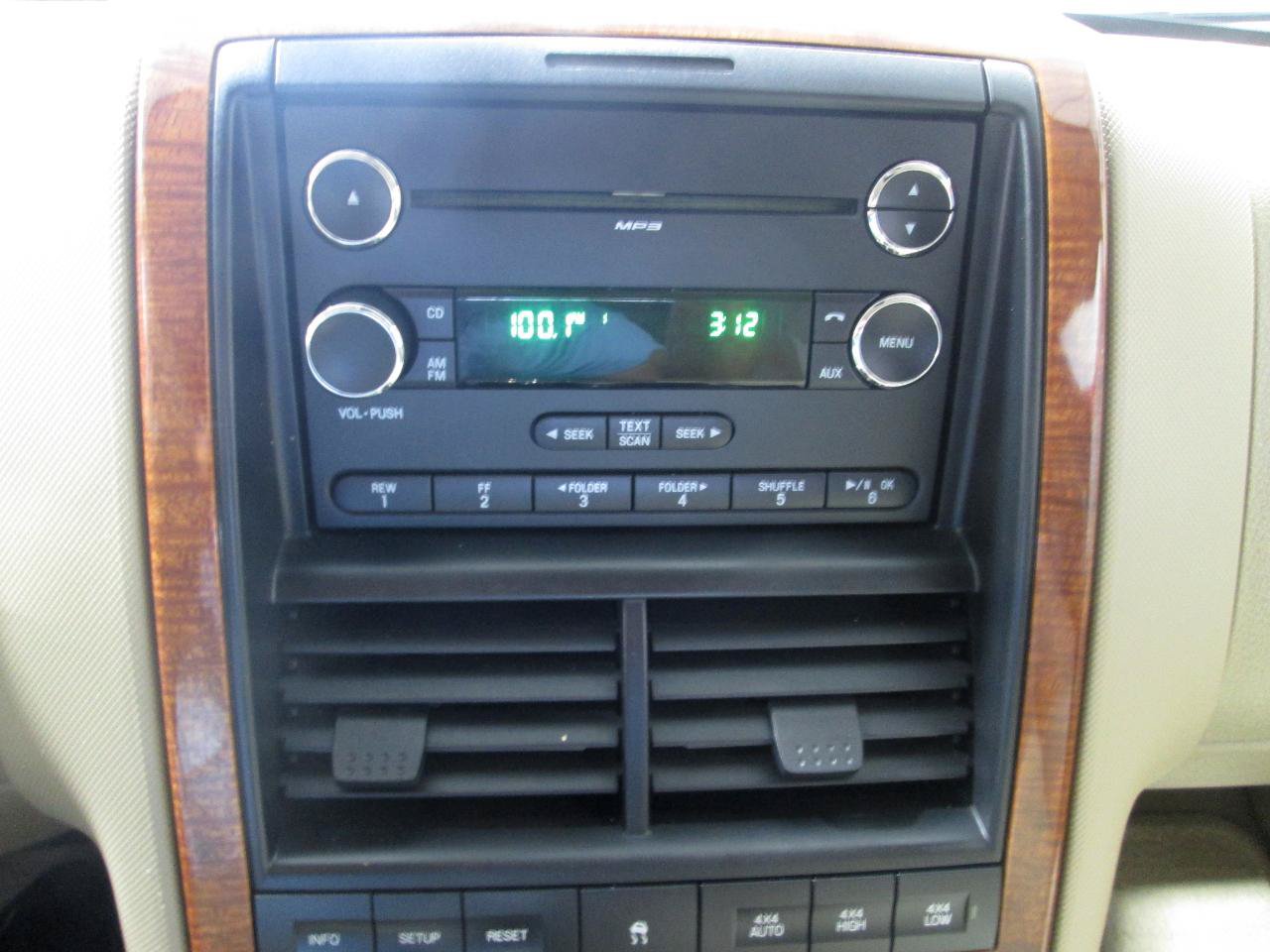 Used 2008 Ford Explorer Eddie Bauer AWD/4WD image 27