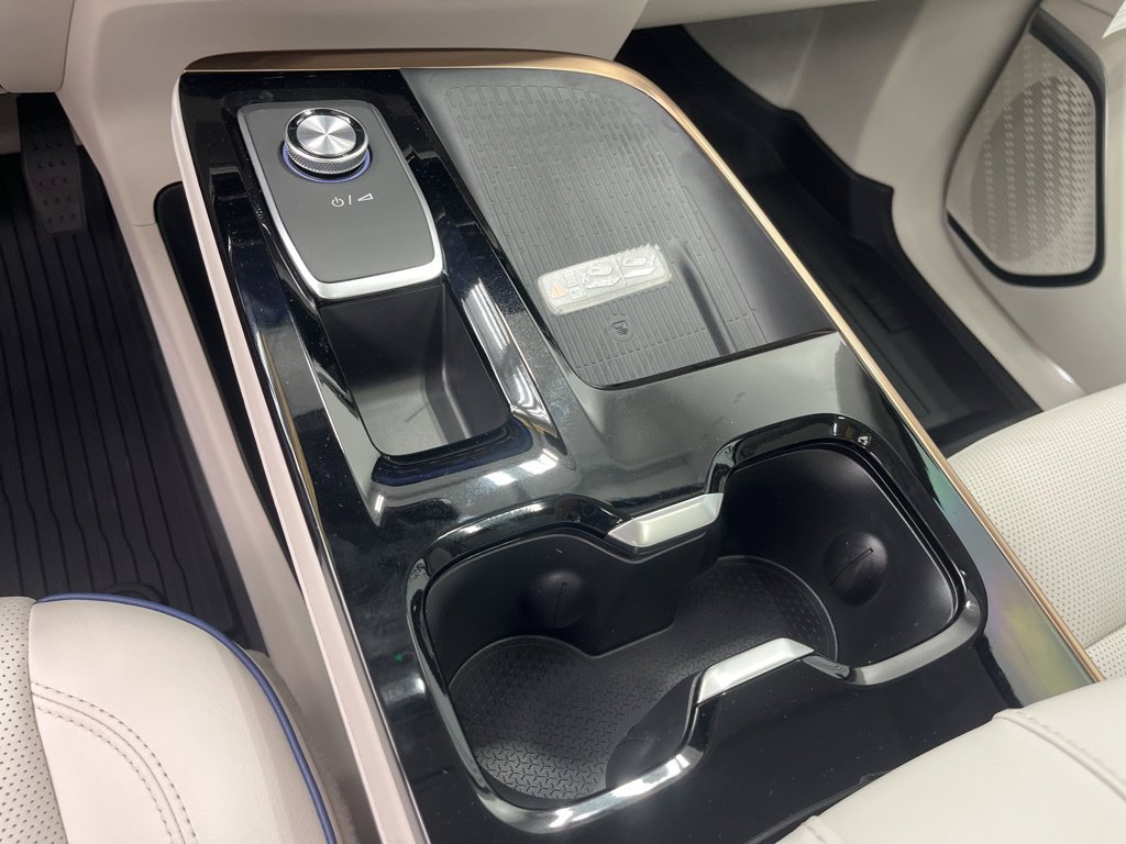 New 2026 Buick Enclave Avenir w/ Super Cruise Package AWD/4WD image 19