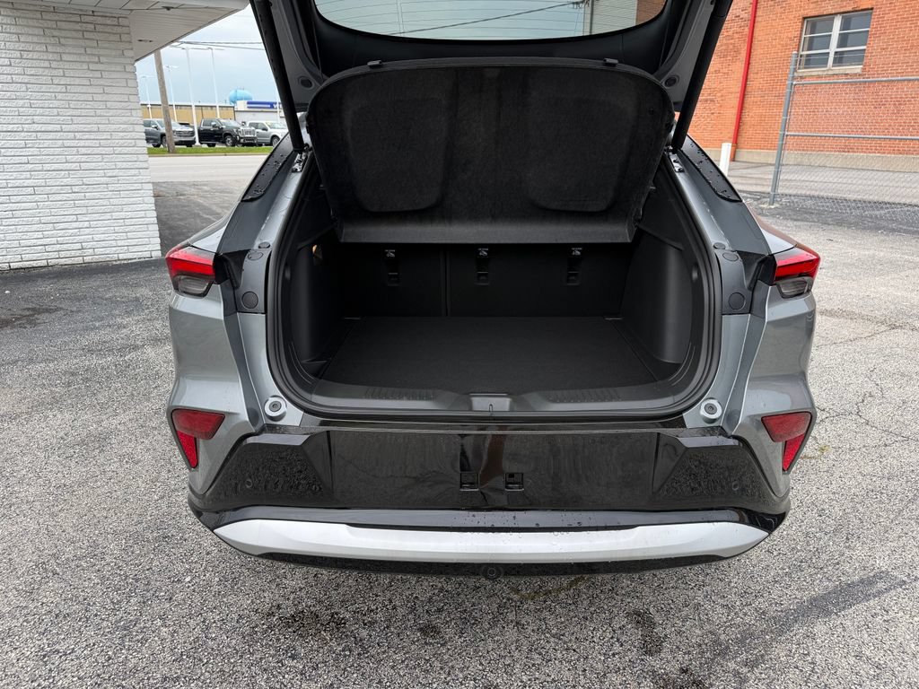 New 2026 Buick Envista Sport Touring w/ Convenience II Package FWD image 8