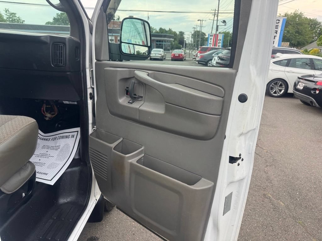 Used 2014 Chevrolet Express 1500 AWD image 24