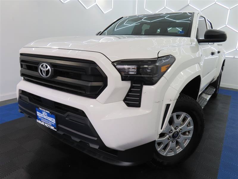 Used 2024 Toyota Tacoma SR RWD image 1