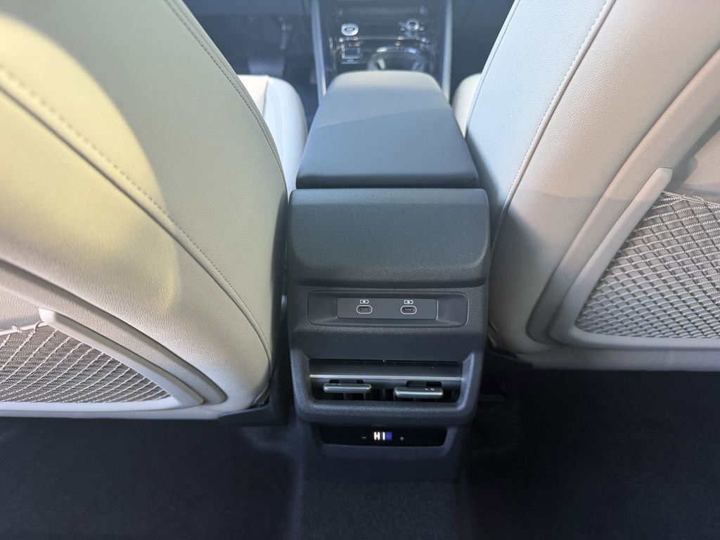 New 2026 Audi Q3 quattro 2.0T AWD/4WD image 26
