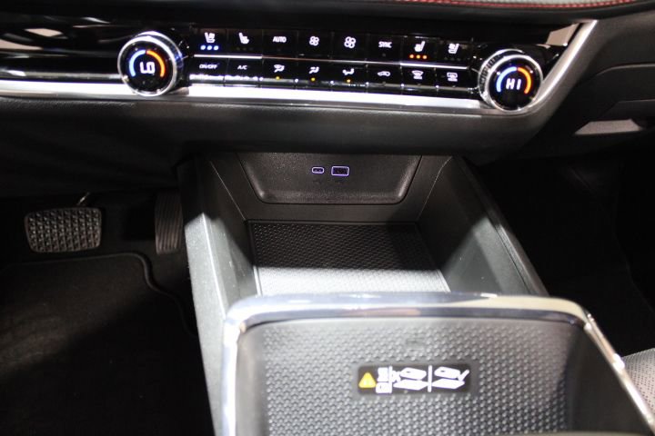 New 2026 Chevrolet Equinox RS w/ Convenience Package III image 32