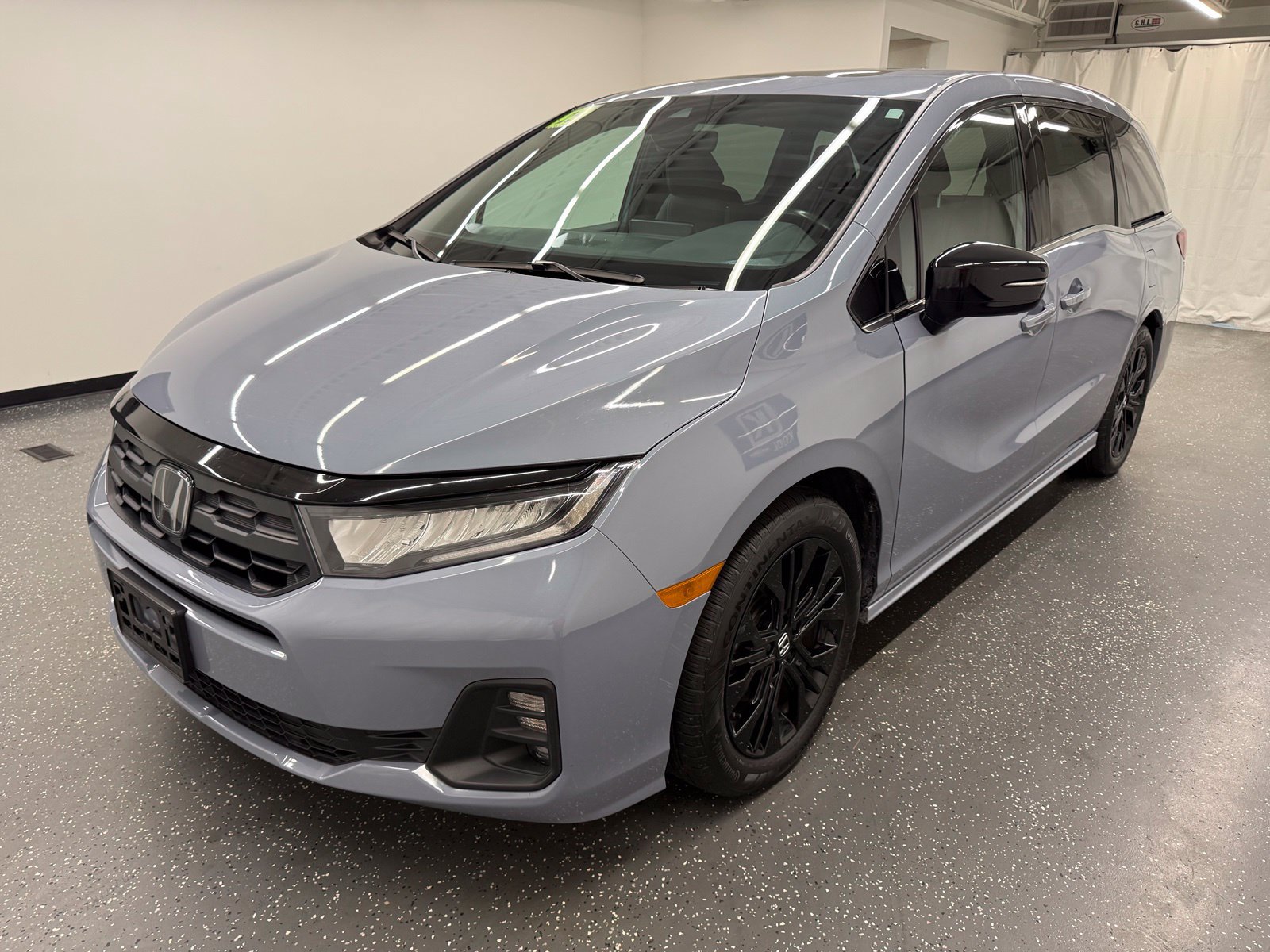 Used 2025 Honda Odyssey Sport-L image 4