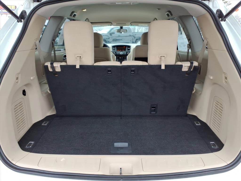 Used 2016 Nissan Pathfinder S image 13