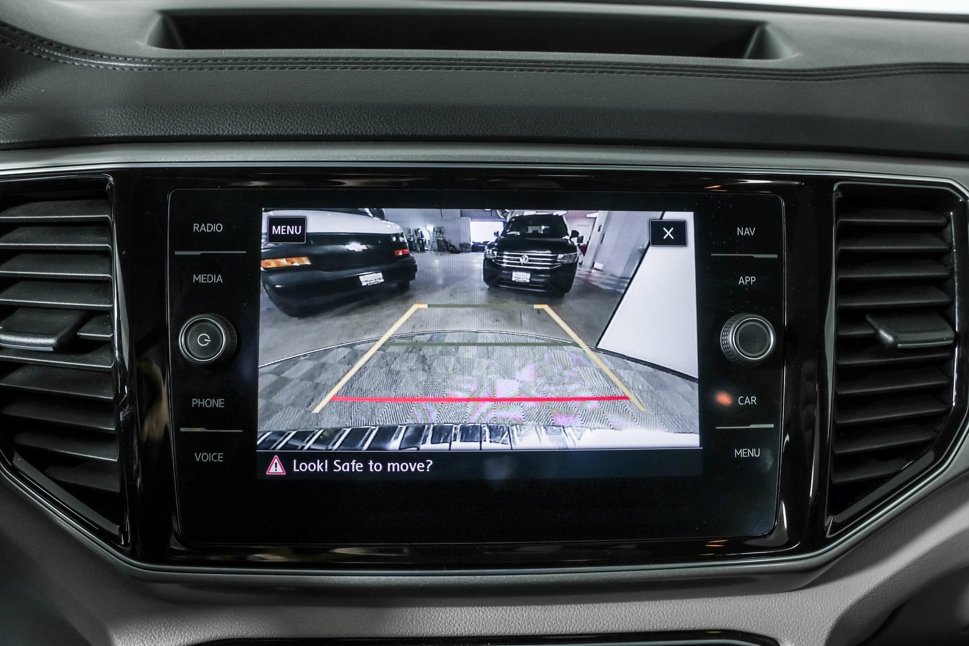 Used 2019 Volkswagen Atlas SEL image 8