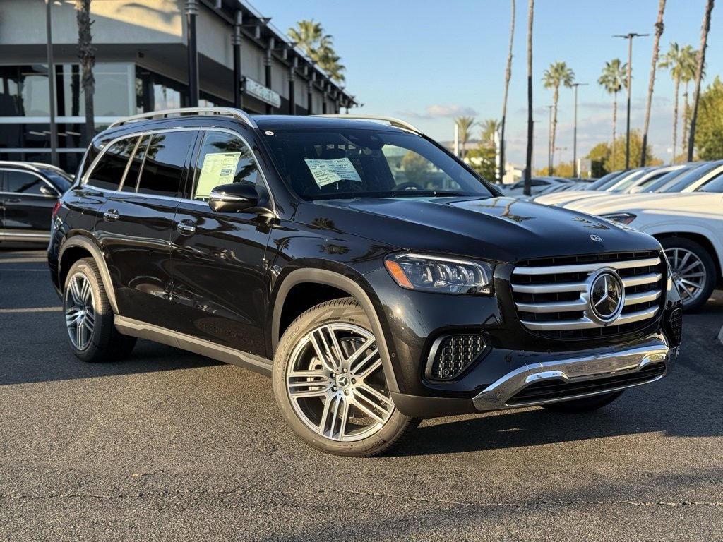 New 2025 Mercedes-Benz GLS 450 4MATIC