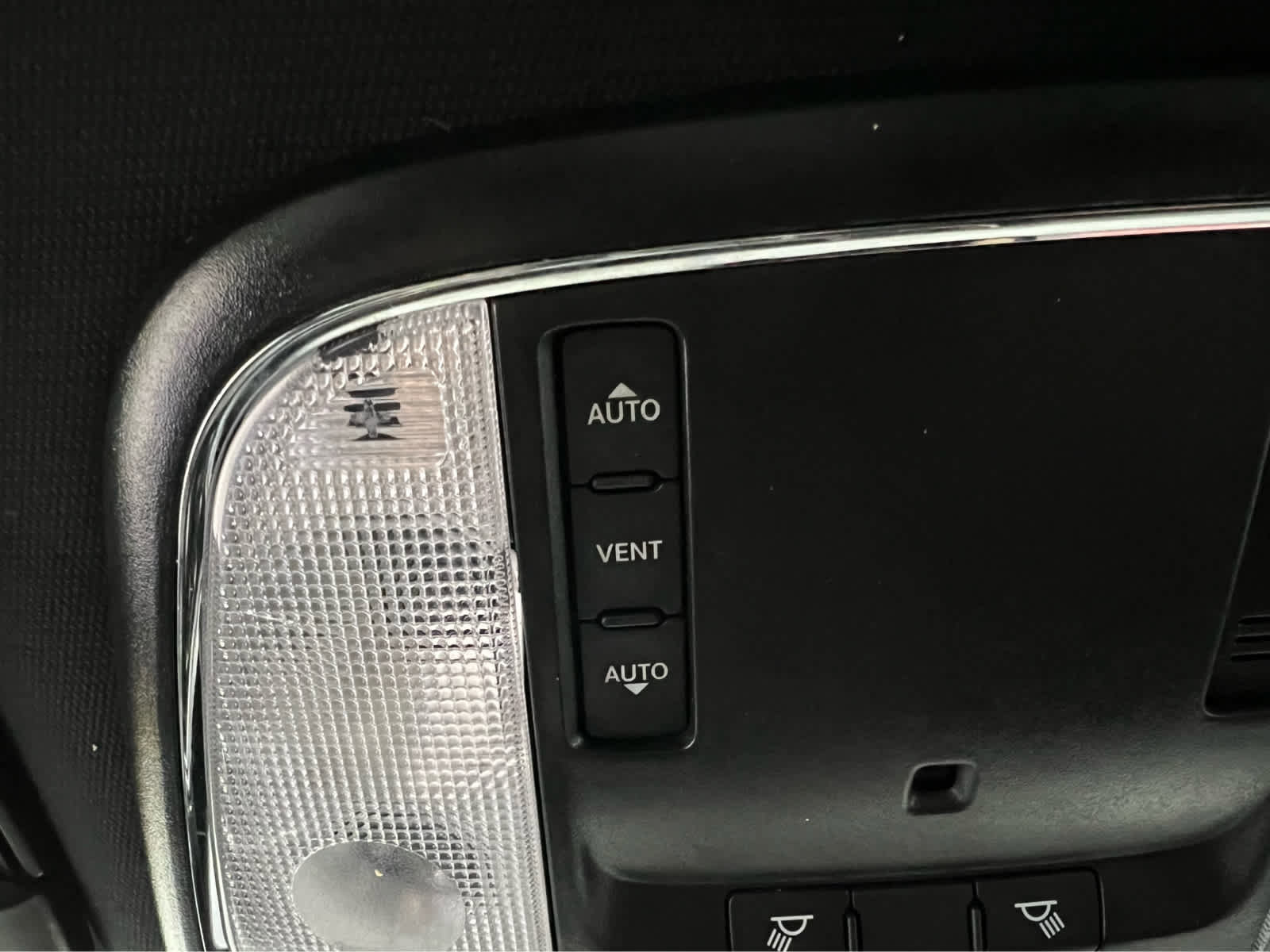 Used 2019 Dodge Charger SXT w/ Plus Group image 19