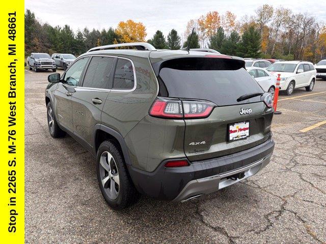 Used 2021 Jeep Cherokee Limited w/ Trailer Tow Group AWD/4WD image 10