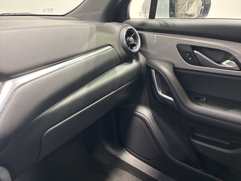 Used 2022 Chevrolet Blazer LT image 17