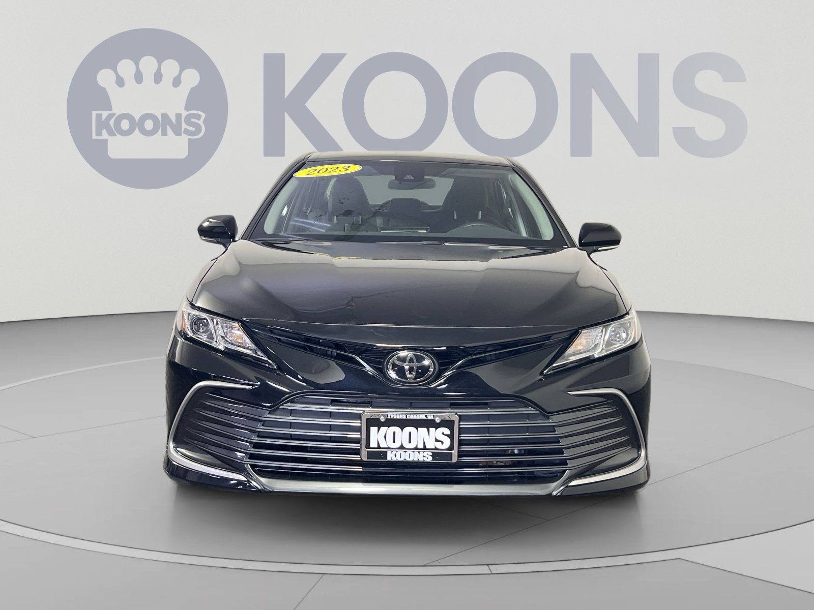 Used 2023 Toyota Camry LE FWD image 11