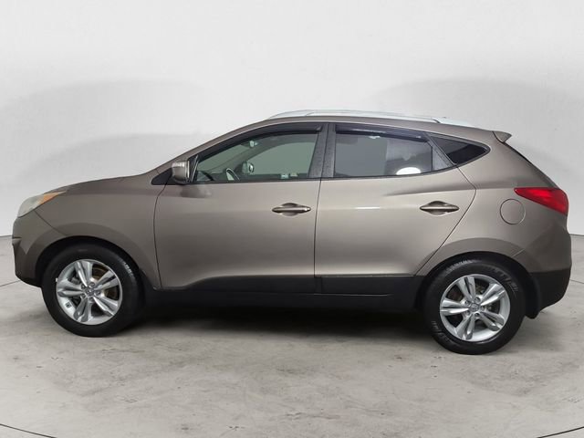 Used 2012 Hyundai Tucson GLS image 2