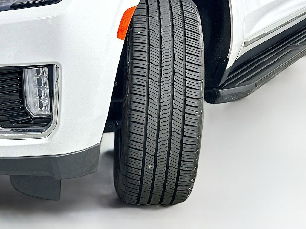 Used 2023 GMC Yukon SLT image 25