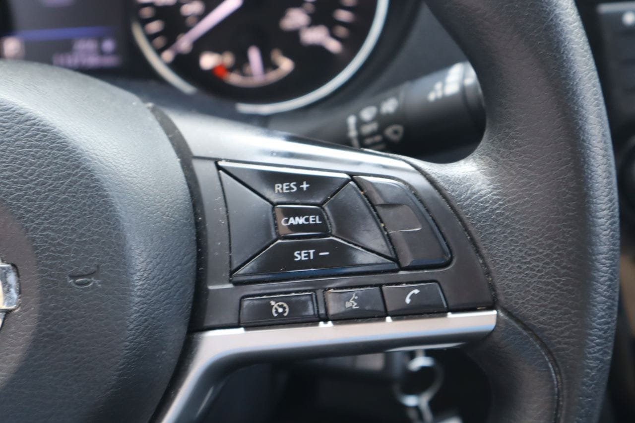Used 2018 Nissan Rogue S FWD image 13