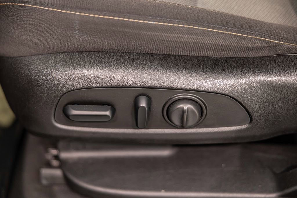 Used 2019 Chevrolet Traverse LT w/ LPO, Floor Liner Package image 23