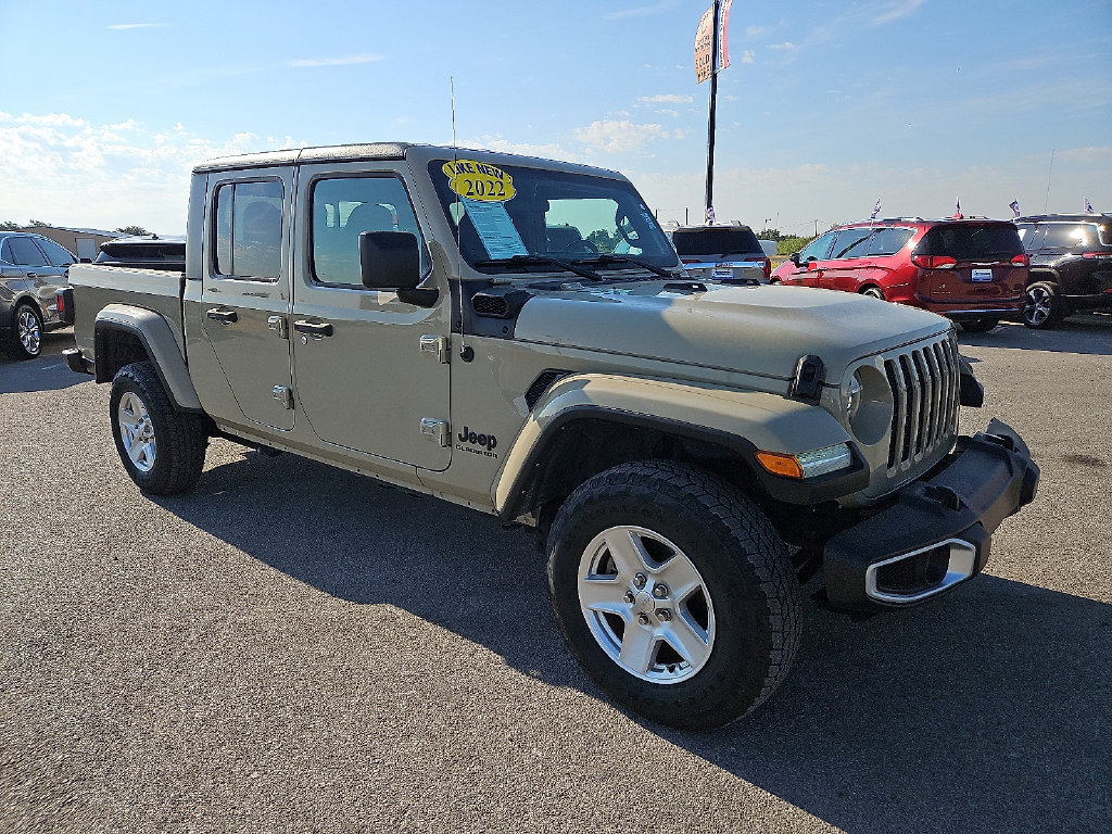 Used 2022 Jeep Gladiator Sport AWD/4WD image 10