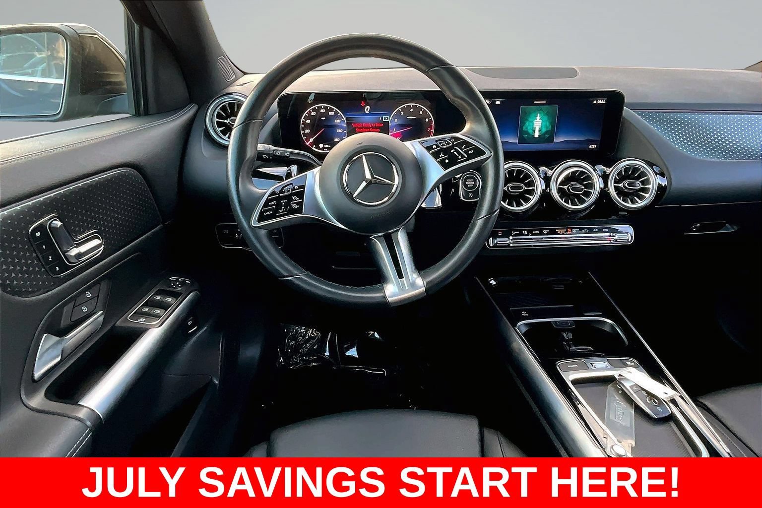 Used 2025 Mercedes-Benz GLA 250 4MATIC image 10