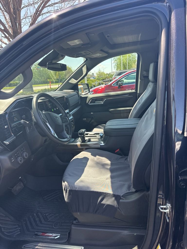 Used 2024 Chevrolet Silverado 1500 RST image 7