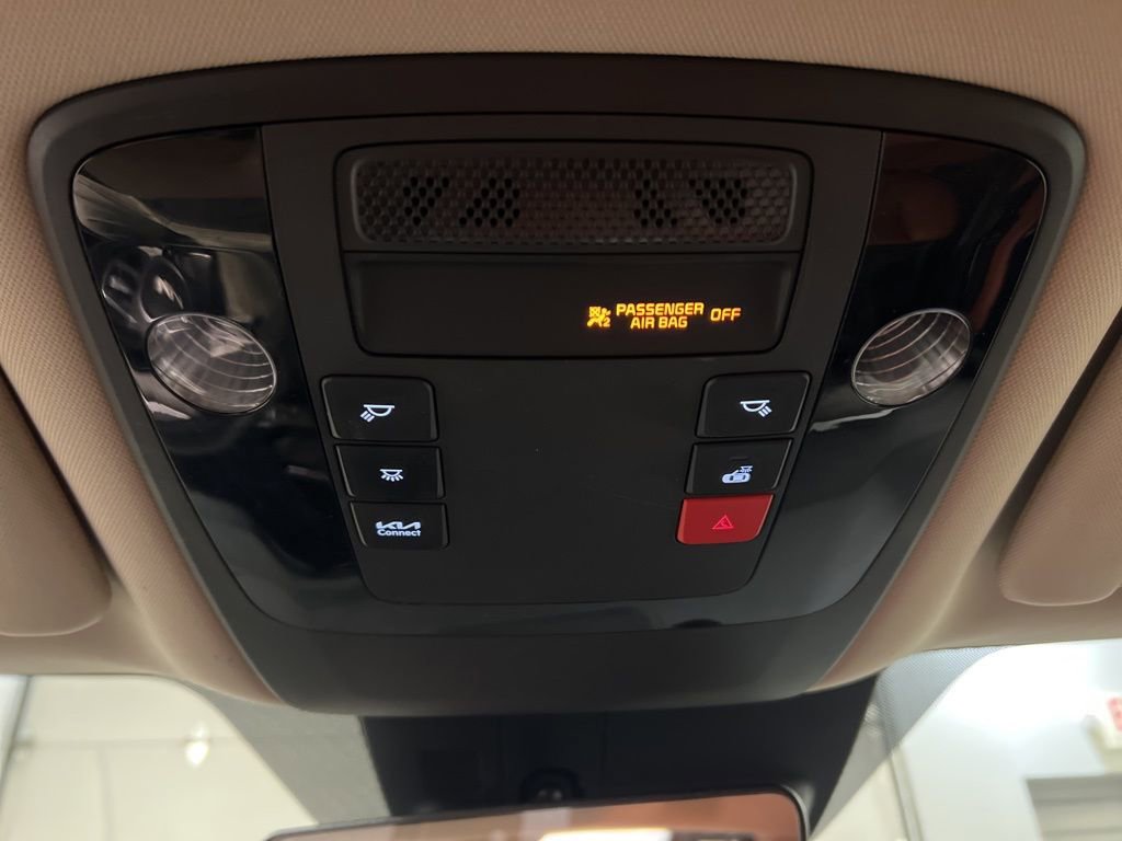 Used 2024 Kia Carnival SX image 25