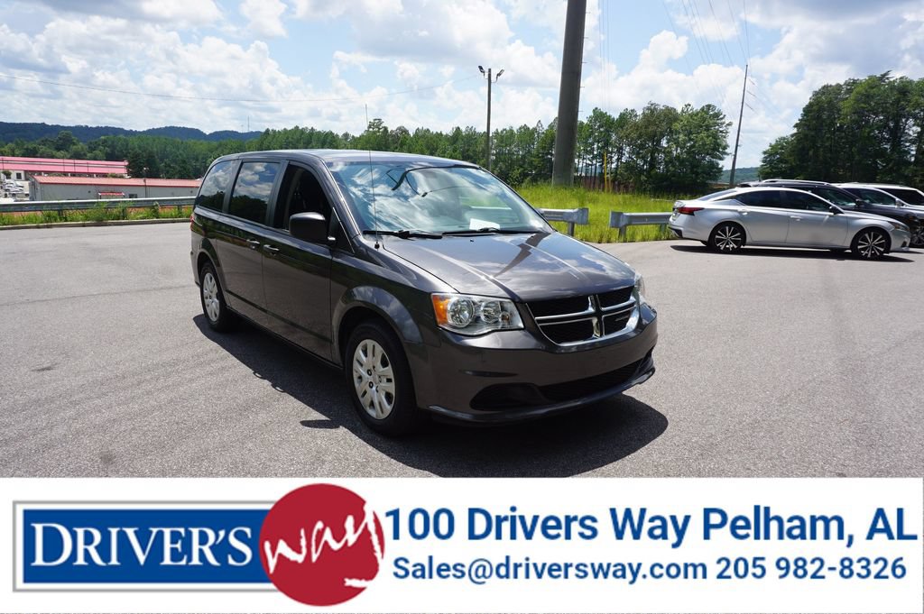 Used 2019 Dodge Grand Caravan SE FWD image 1