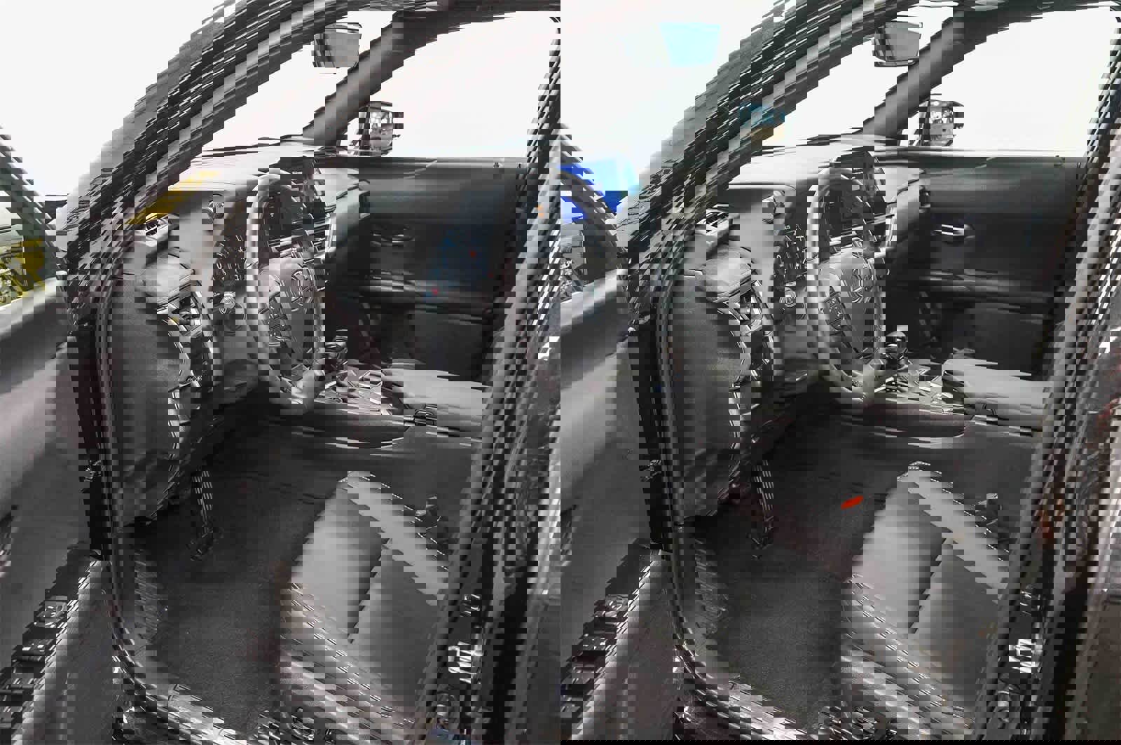 Used 2024 Lexus UX 250h FWD image 18