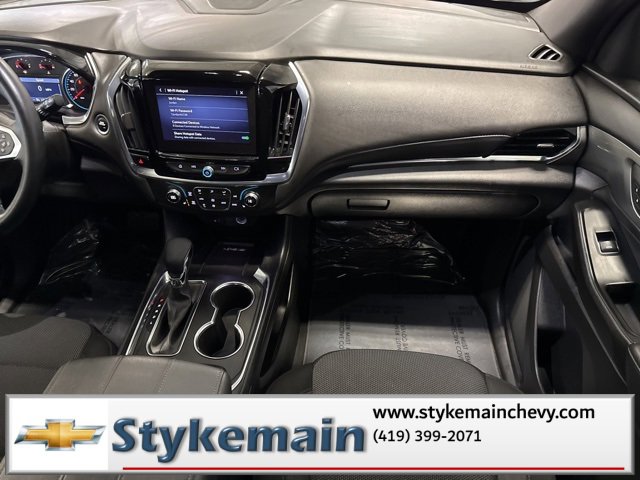Used 2023 Chevrolet Traverse LT image 21