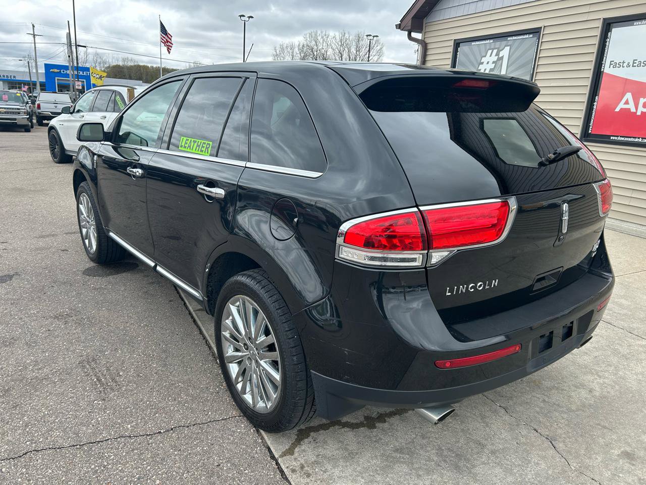 Used 2014 Lincoln MKX AWD w/ Equipment Group 101A image 7