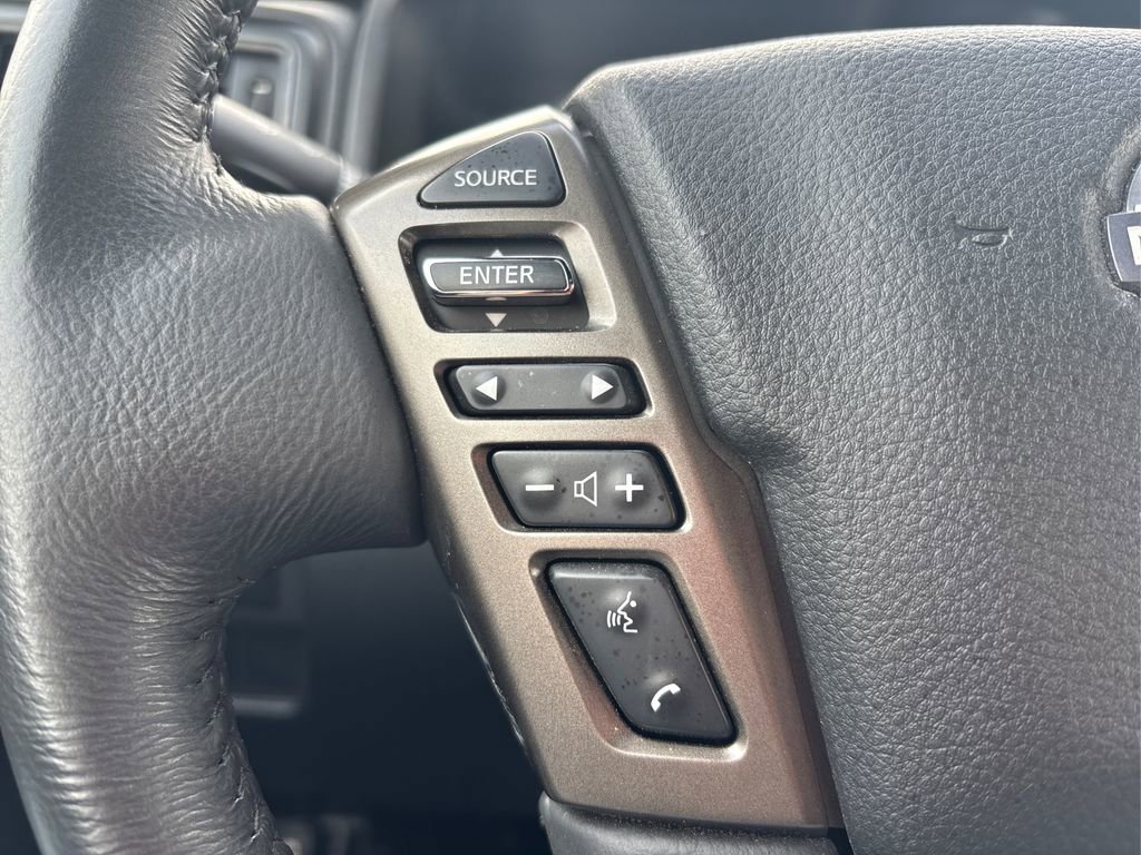Used 2024 Nissan Titan SV w/ SV Bronze Edition Package image 27