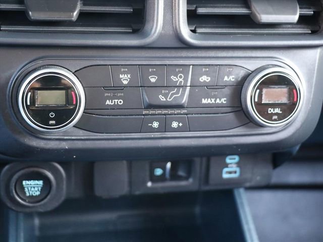 Used 2022 Ford Maverick Lariat w/ Equipment Group 500A Standard image 23